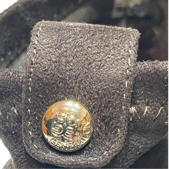 BCBG BROWN DELILAH FAUX SUEDE SLIP ON ANKLE BOOTS SZ 8M EUC - Picture 10 of 15